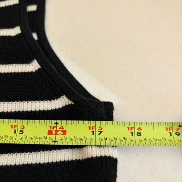 Banana Republic Tank Top Women's Medium Knit Striped Sleeveless Boxy Sweater - Picture 8 of 8